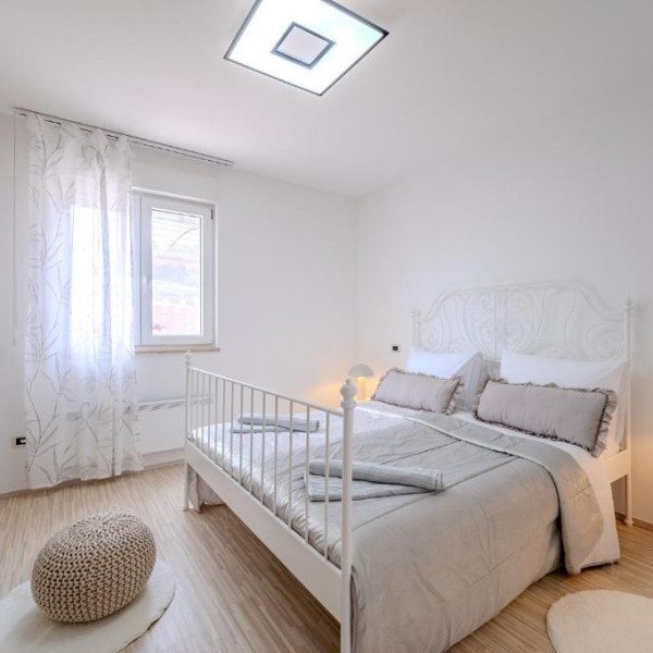 Apartman Gea, Villa Sunce with heated pool and Apartment Gea, &Scaron;ikići & Pje&scaron;čana Uvala, Pula, Istria, Croatia Pula